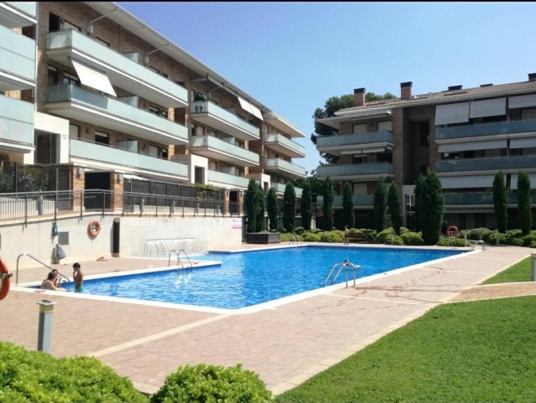 Habitacion Con Piscina Y Sauna Sant Cugat del Vallès Kültér fotó